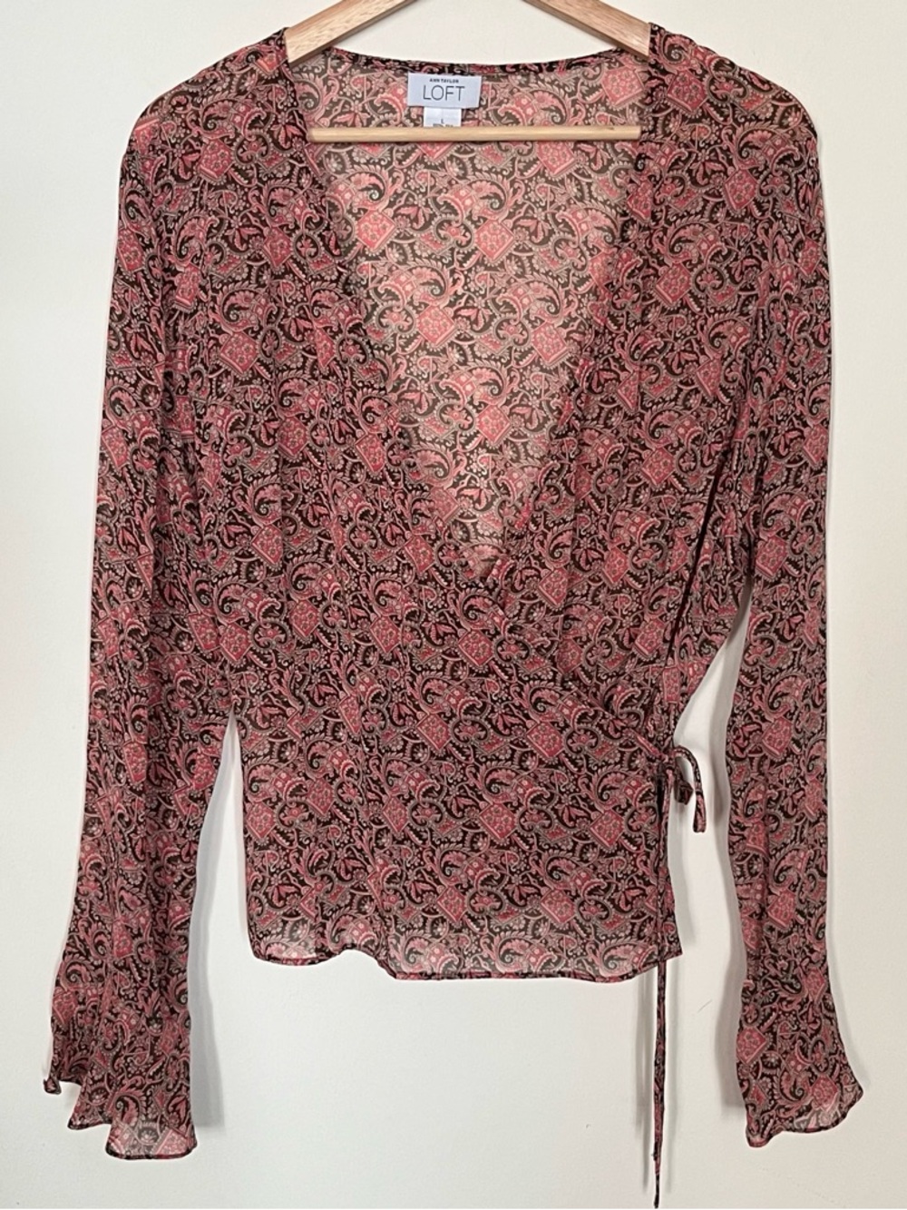 LOFT • L • 100% Silk Brown & Pink Paisley Print Long Sleeve Wrap Blouse